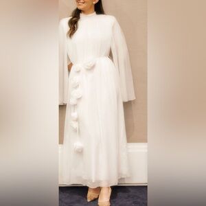 Elliatt White Long Sleeve Maxi Dress
